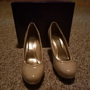 Womens nude maiden girl heels